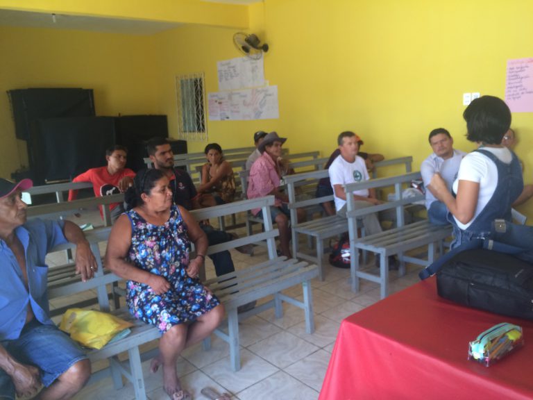 ENCONTRO PARA ORIENTAÇÃO A REGULARIZAÇÃO DE USUÁRIOS NO VALE DO RIO COREAÚ