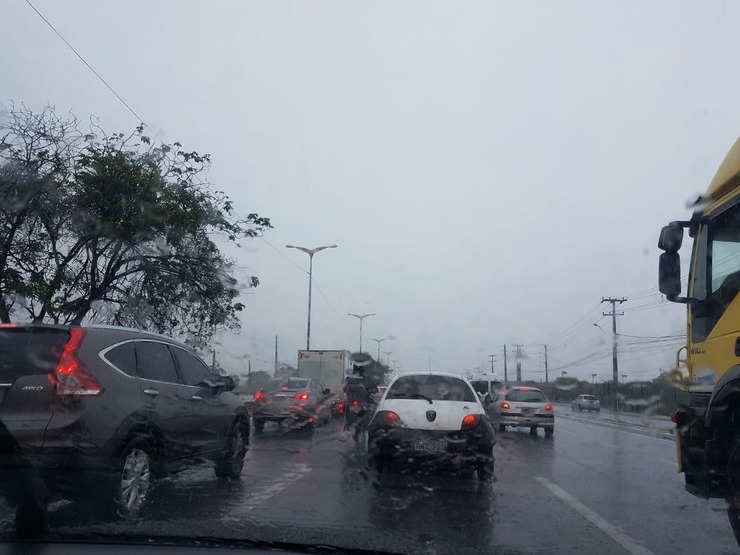 Chove em mais de 20 municípios cearenses na manhã desta quinta-feira- O POVO